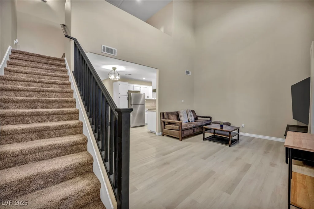 2134 William Holden, Las Vegas, NV 89142