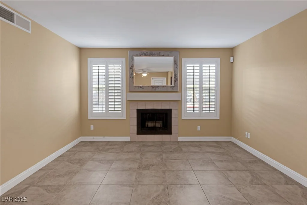 2801 Rainbow, Las Vegas, NV 89108