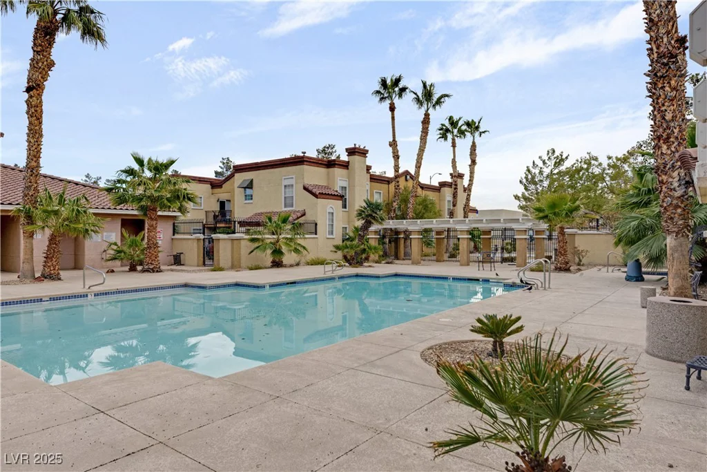 2801 Rainbow, Las Vegas, NV 89108