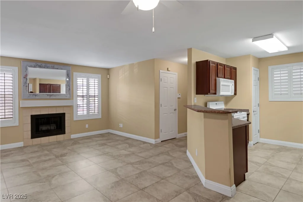 2801 Rainbow, Las Vegas, NV 89108