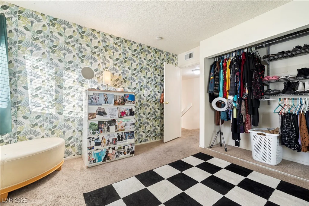 4045 Village, Las Vegas, NV 89121