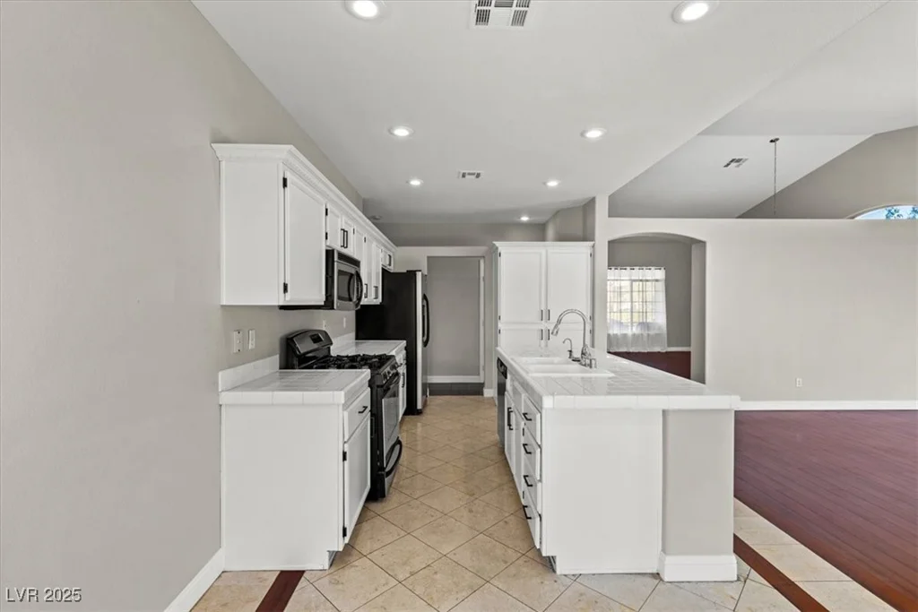 310 Coral Fountain, Henderson, NV 89014