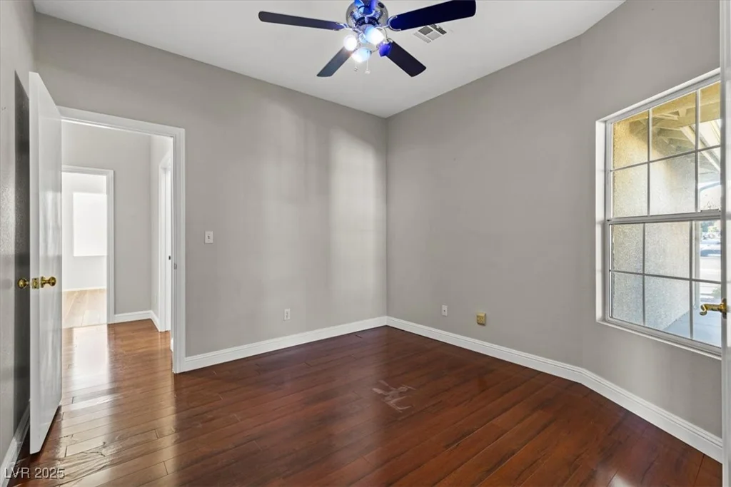 310 Coral Fountain, Henderson, NV 89014