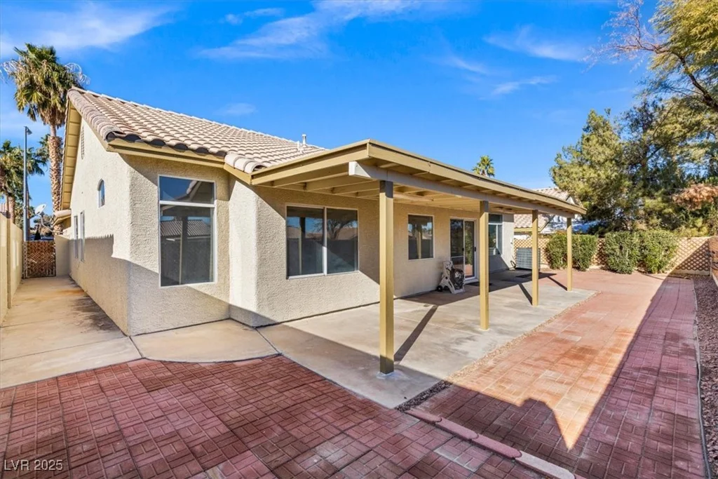 310 Coral Fountain, Henderson, NV 89014