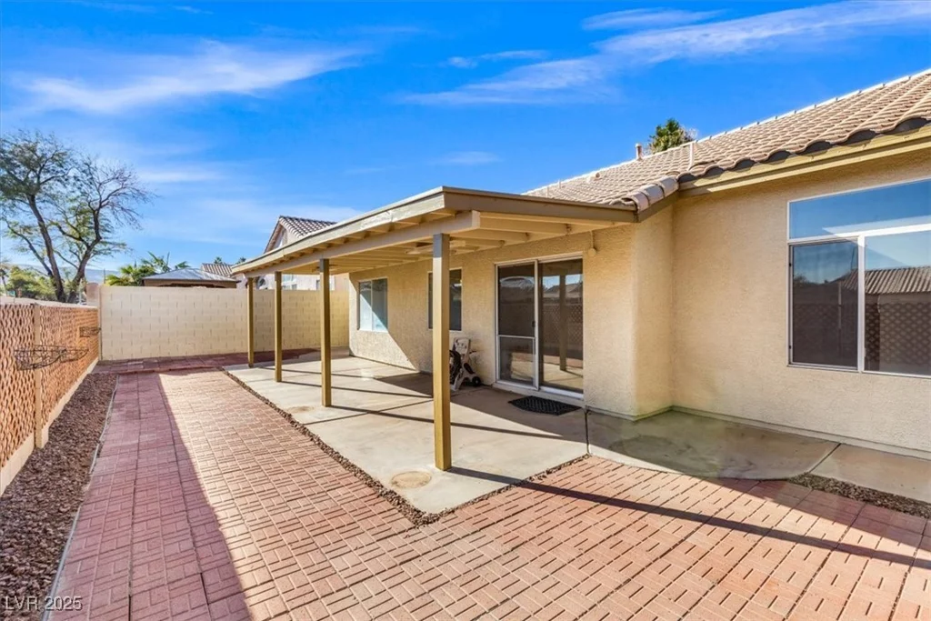 310 Coral Fountain, Henderson, NV 89014
