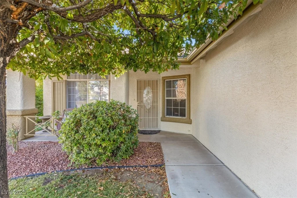 310 Coral Fountain, Henderson, NV 89014