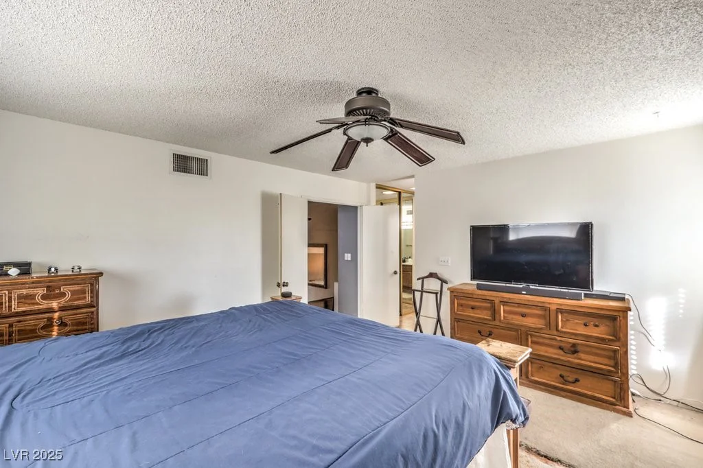 4705 Rockvale, Las Vegas, NV 89103