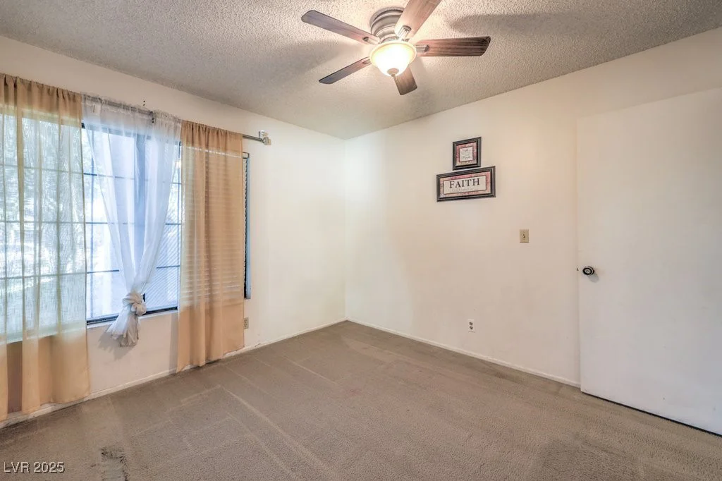4705 Rockvale, Las Vegas, NV 89103