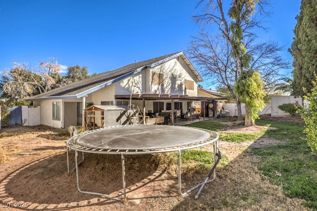 4705 Rockvale, Las Vegas, NV 89103