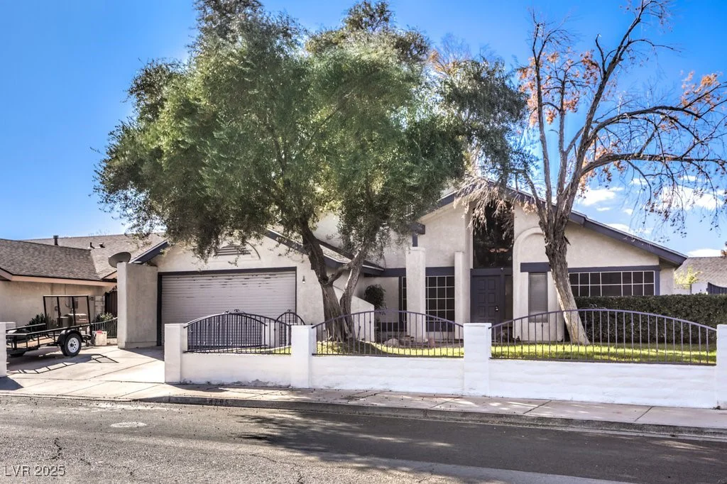 4705 Rockvale, Las Vegas, NV 89103