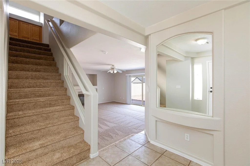 10168 Maidens Wreath, Las Vegas, NV 89183