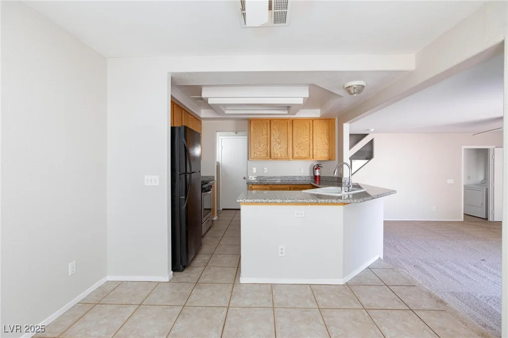 10168 Maidens Wreath, Las Vegas, NV 89183