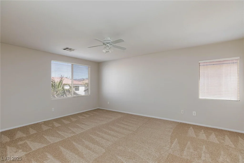 10168 Maidens Wreath, Las Vegas, NV 89183