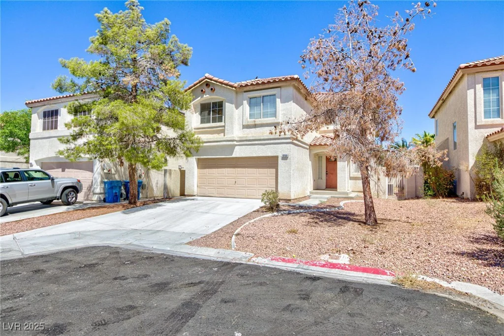 10168 Maidens Wreath, Las Vegas, NV 89183