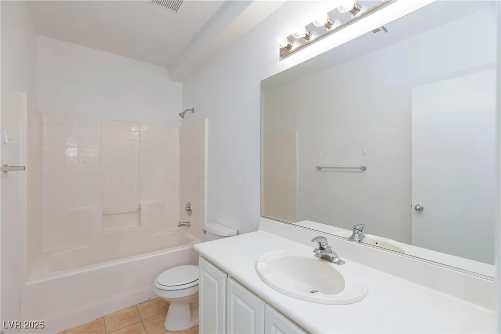 10168 Maidens Wreath, Las Vegas, NV 89183