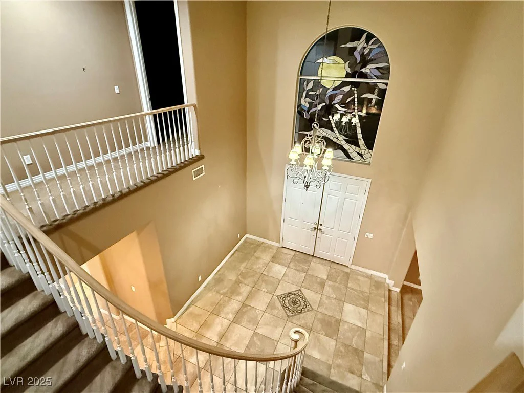 10008 Rolling Glen, Las Vegas, NV 89117