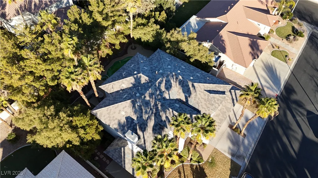 10008 Rolling Glen, Las Vegas, NV 89117