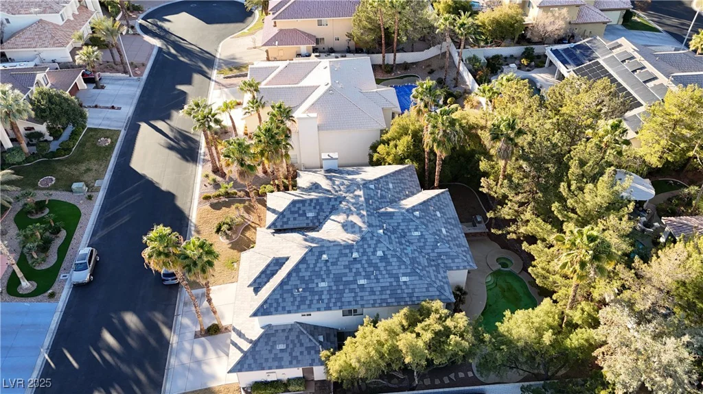 10008 Rolling Glen, Las Vegas, NV 89117