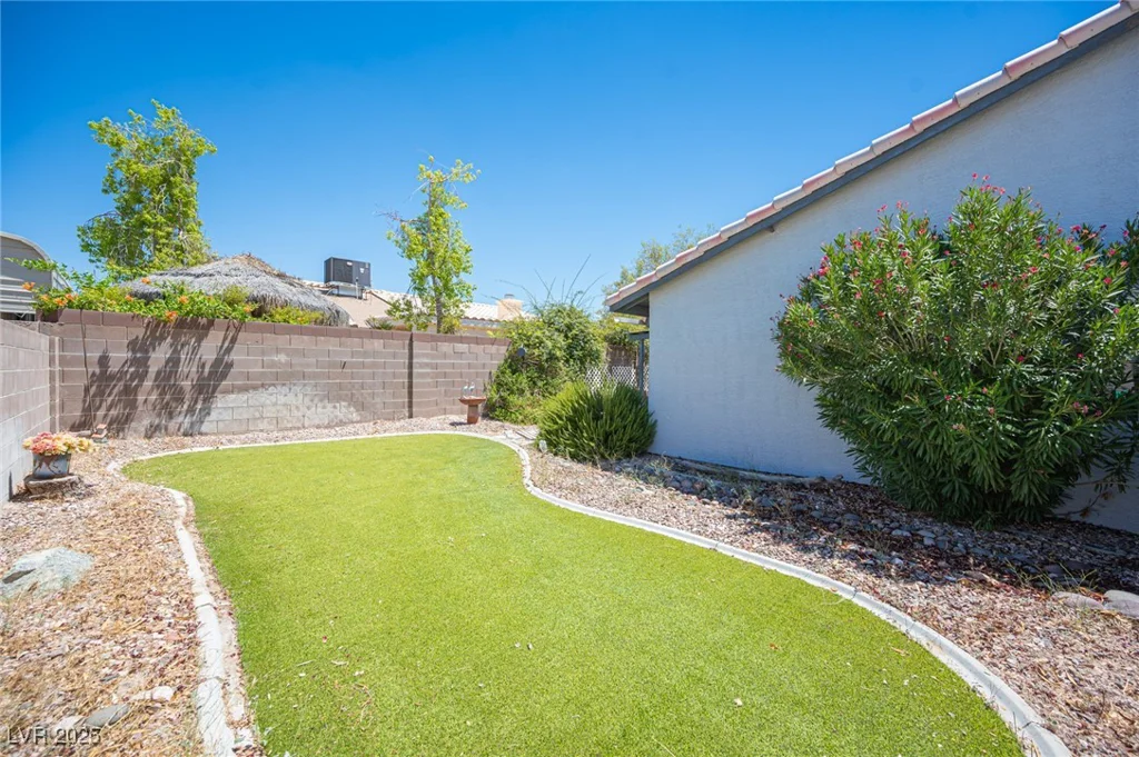 6408 Fisher, Las Vegas, NV 89130