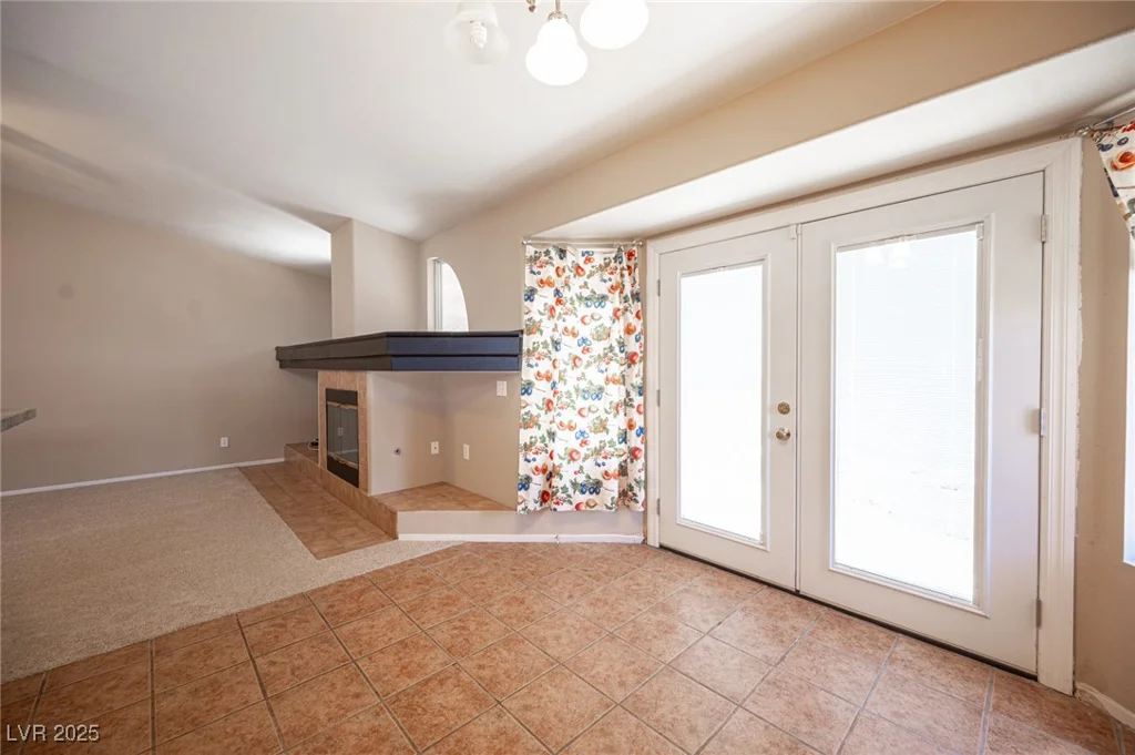 6408 Fisher, Las Vegas, NV 89130