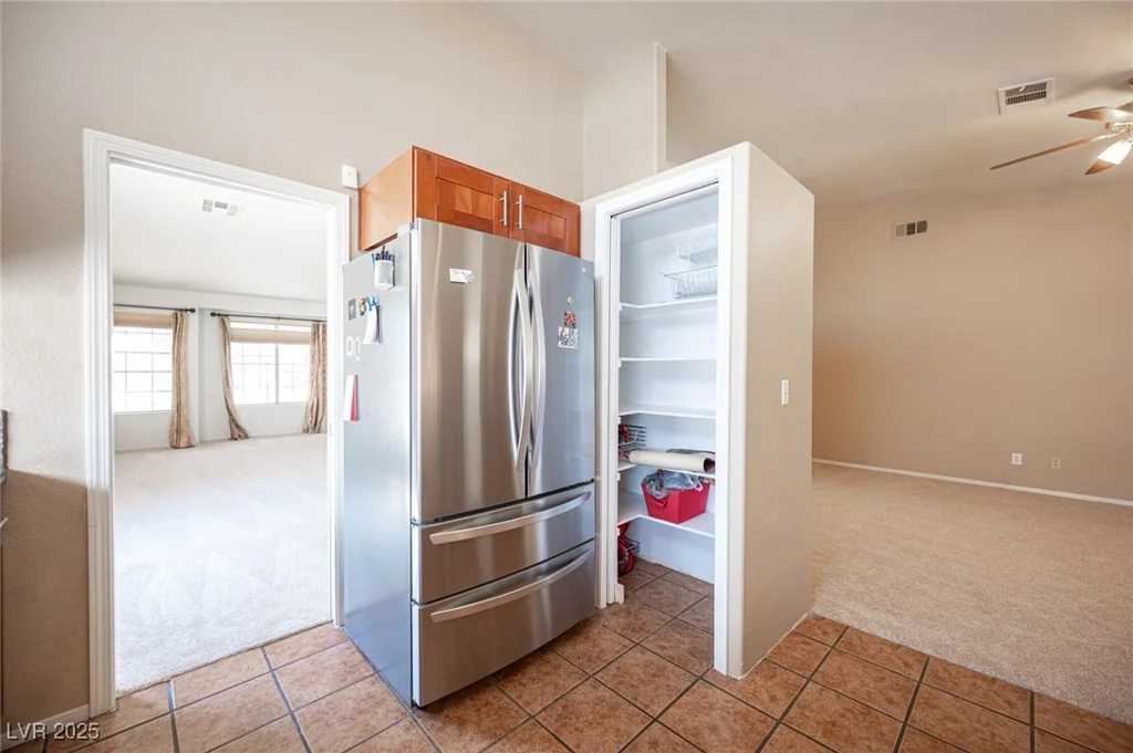 6408 Fisher, Las Vegas, NV 89130