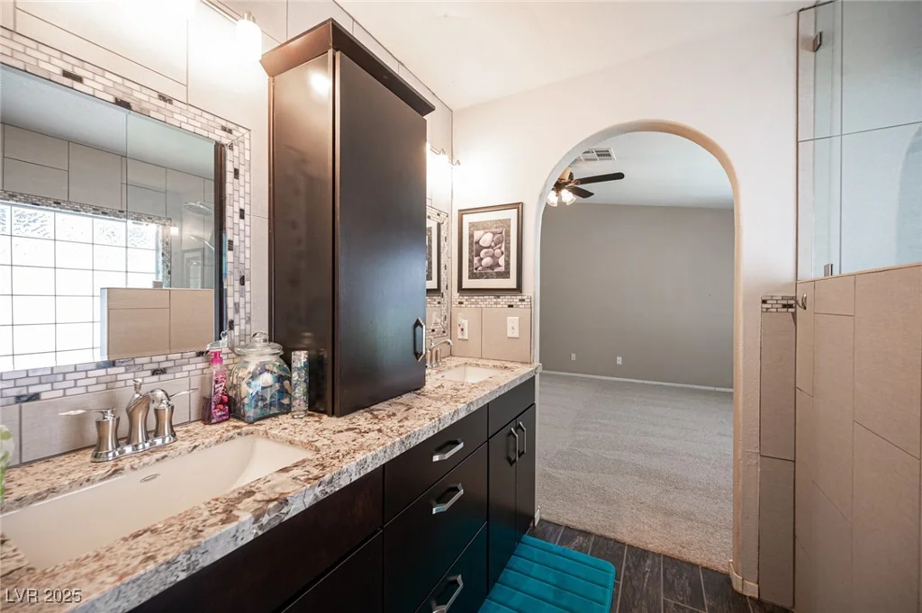 6408 Fisher, Las Vegas, NV 89130