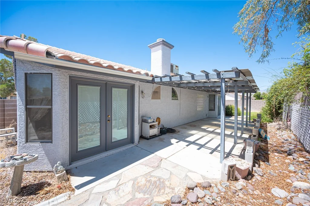 6408 Fisher, Las Vegas, NV 89130