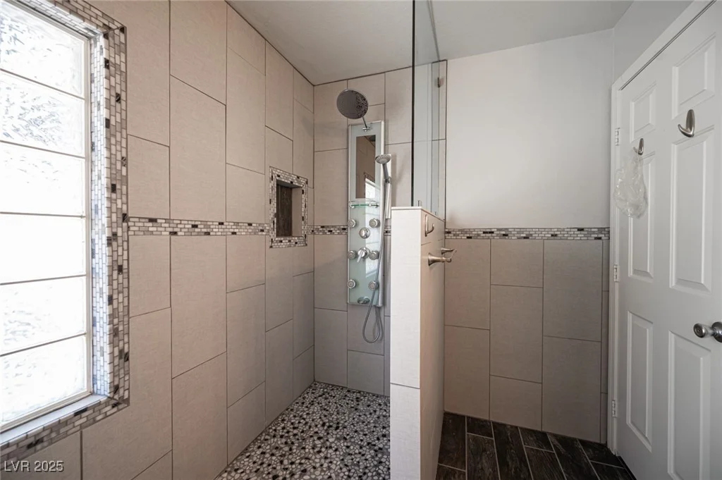 6408 Fisher, Las Vegas, NV 89130