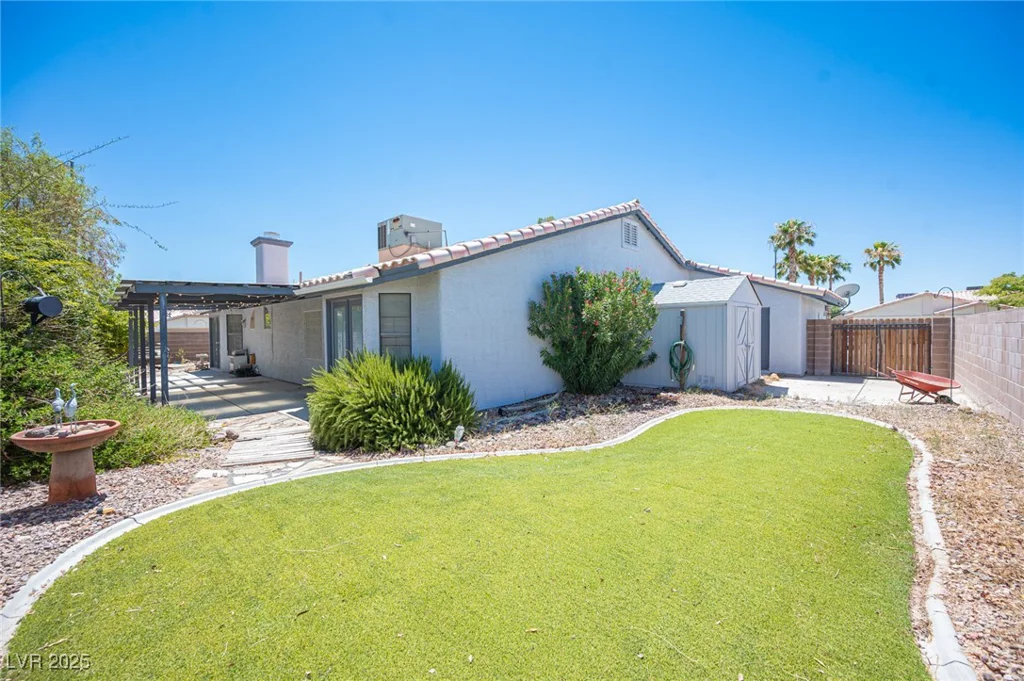 6408 Fisher, Las Vegas, NV 89130