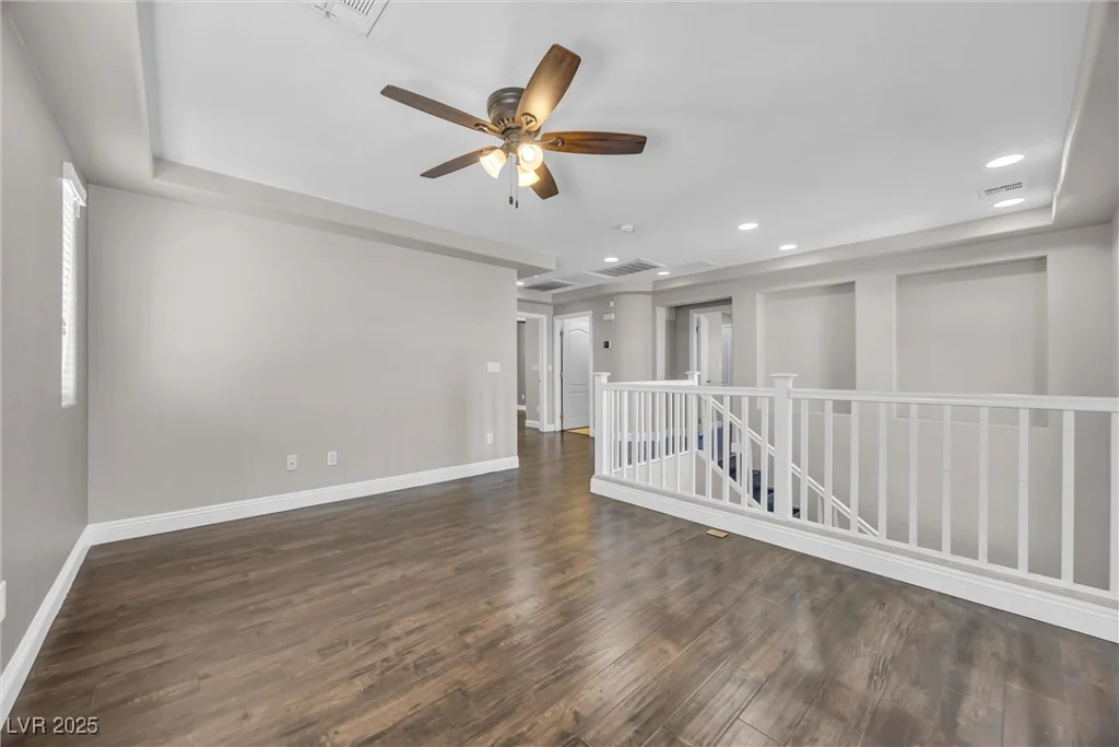 10822 Drake Ridge, Las Vegas, NV 89166