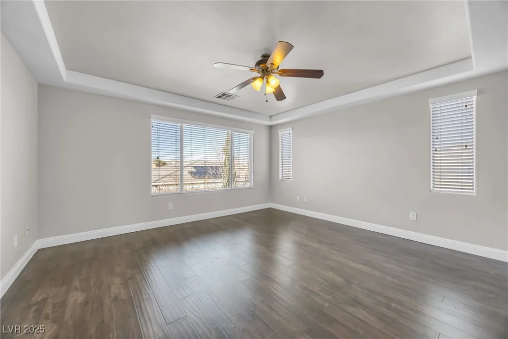 10822 Drake Ridge, Las Vegas, NV 89166