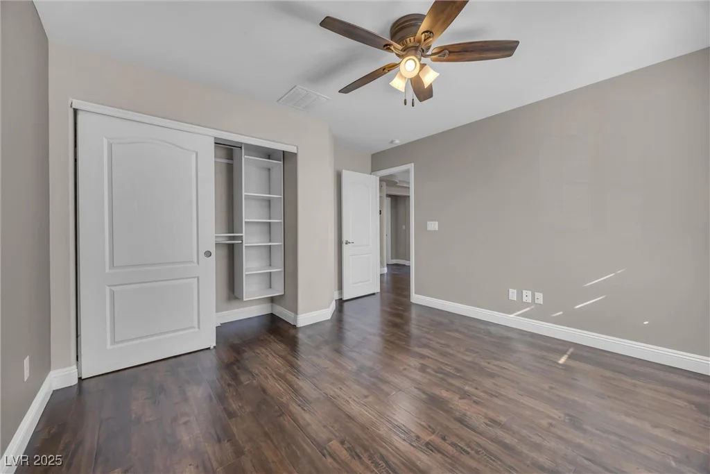 10822 Drake Ridge, Las Vegas, NV 89166