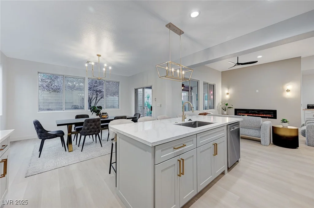 11119 Cantoria, Las Vegas, NV 89141