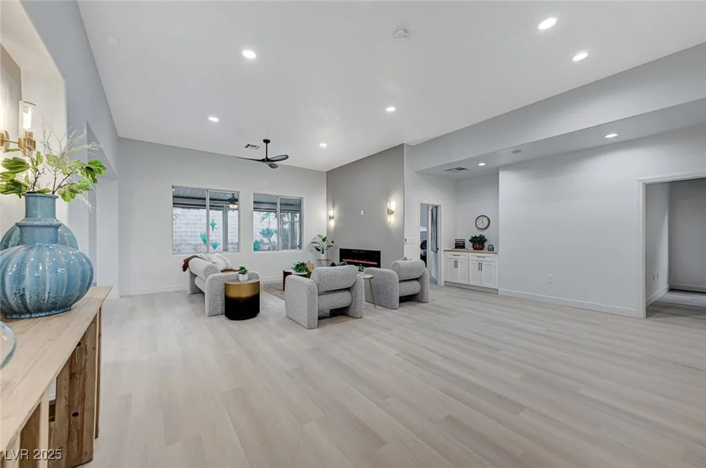 11119 Cantoria, Las Vegas, NV 89141