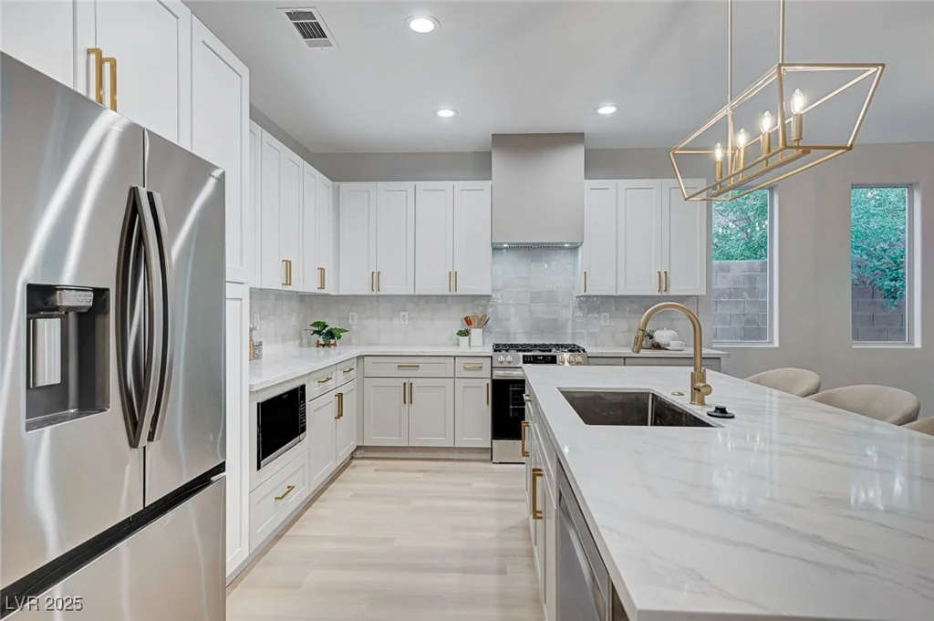 11119 Cantoria, Las Vegas, NV 89141
