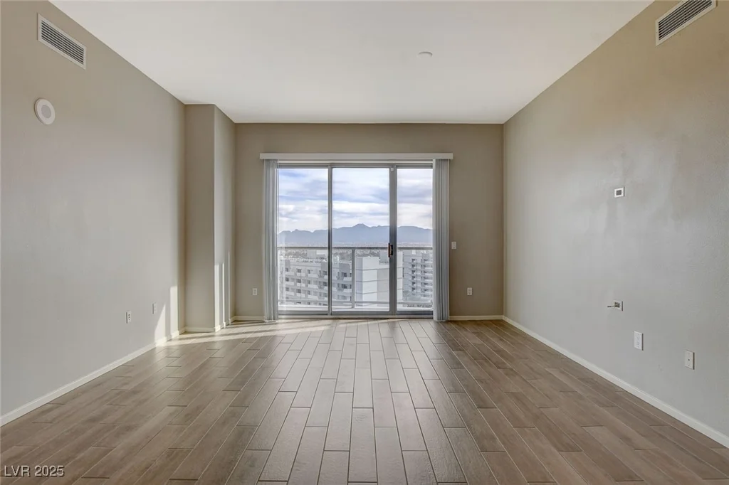 8255 Las Vegas, Las Vegas, NV 89123