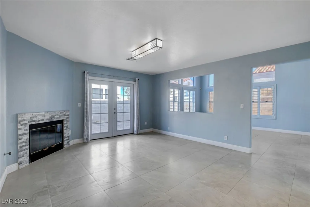 8214 Mt Brodie, Las Vegas, NV 89145