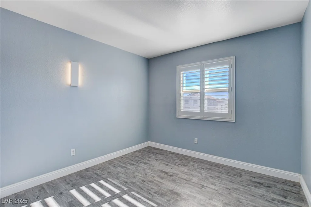 8214 Mt Brodie, Las Vegas, NV 89145