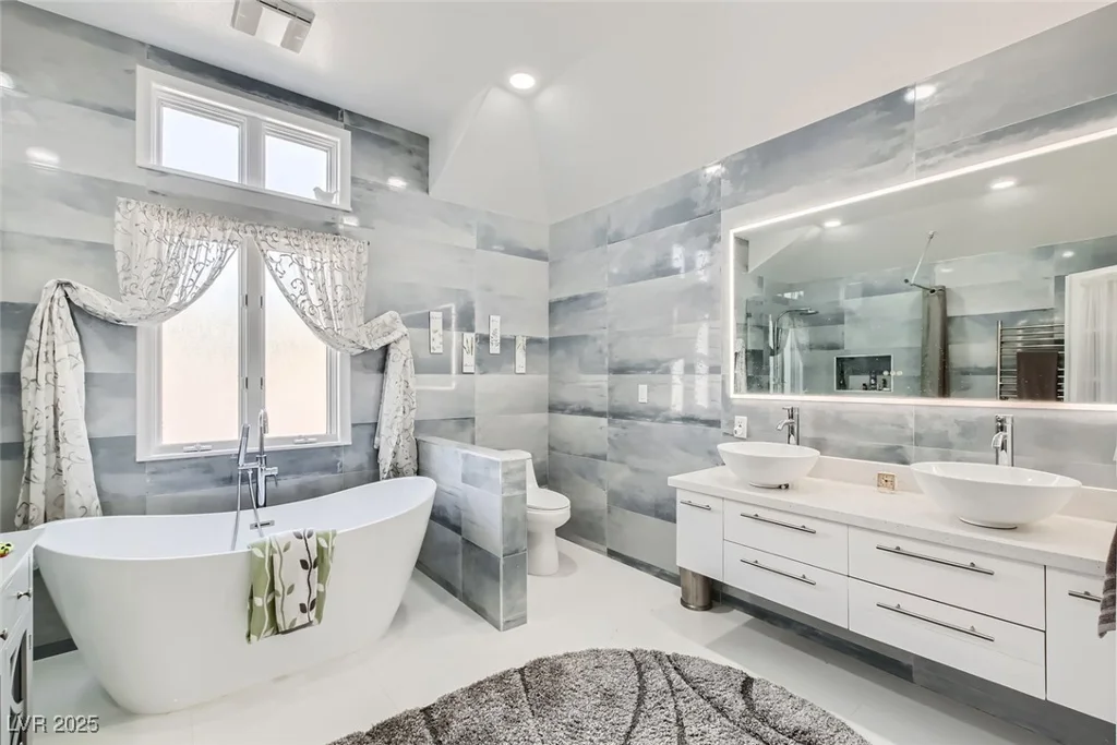 7000 Rome, Las Vegas, NV 89131