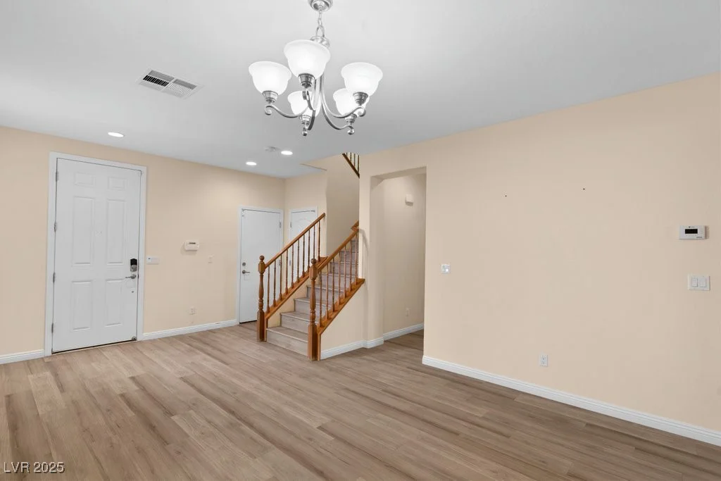 7258 Summer Grove, Las Vegas, NV 89117