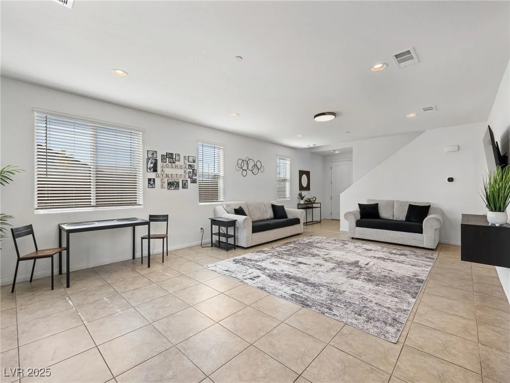 800 Cadence View, Henderson, NV 89011