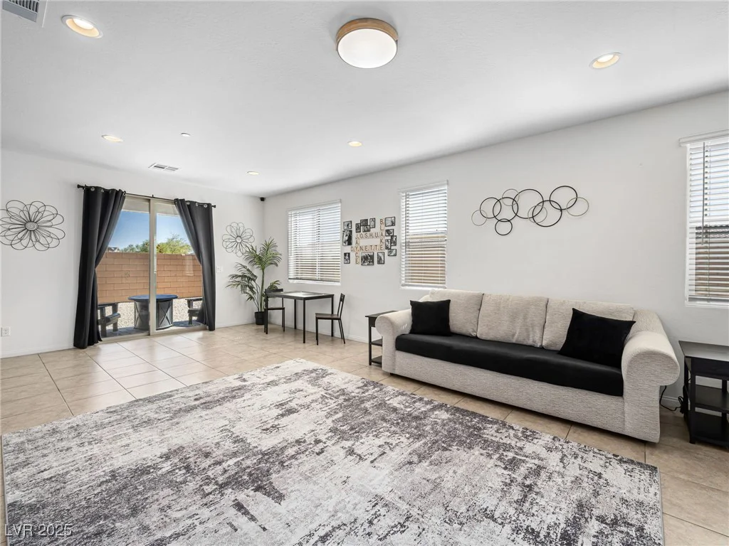 800 Cadence View, Henderson, NV 89011