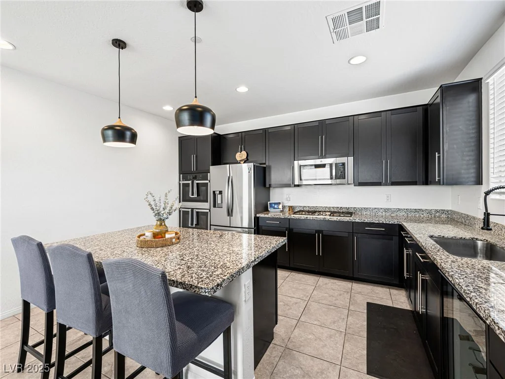 800 Cadence View, Henderson, NV 89011