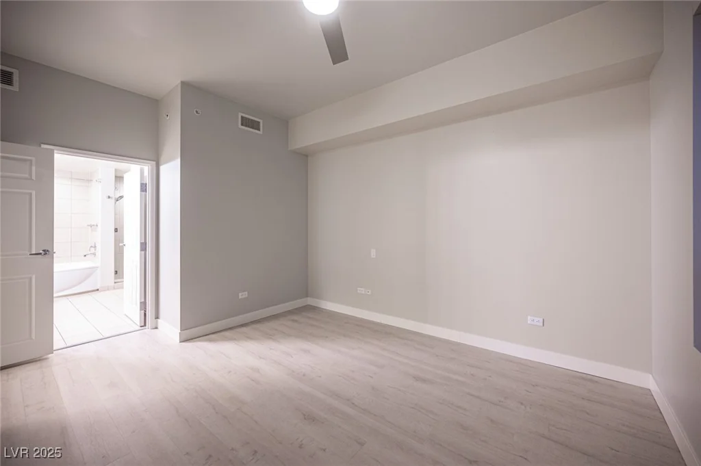 200 Sahara, Las Vegas, NV 89102