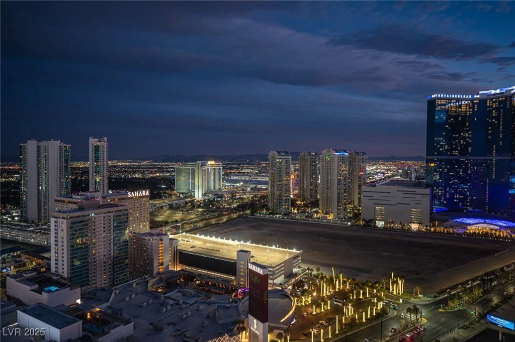 200 Sahara, Las Vegas, NV 89102