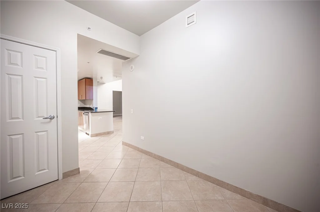 200 Sahara, Las Vegas, NV 89102