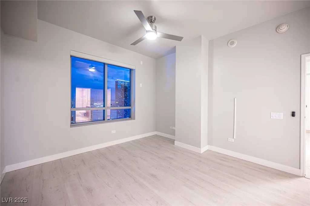 200 Sahara, Las Vegas, NV 89102