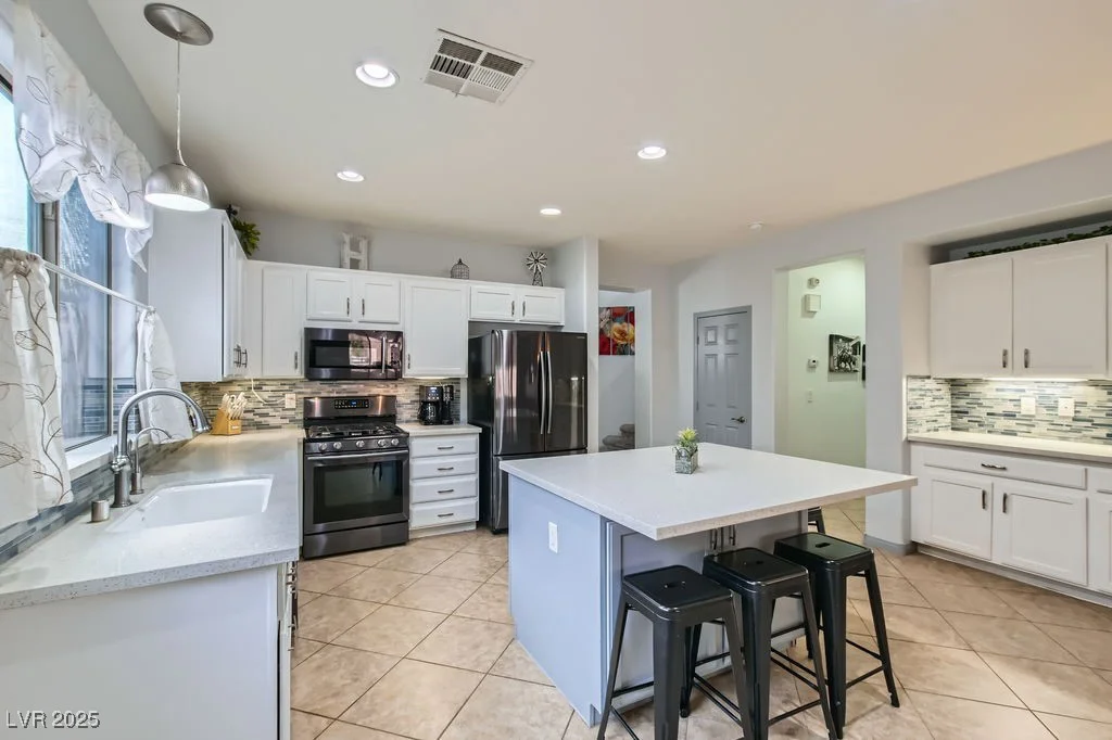 4062 Narada Falls, North Las Vegas, NV 89085