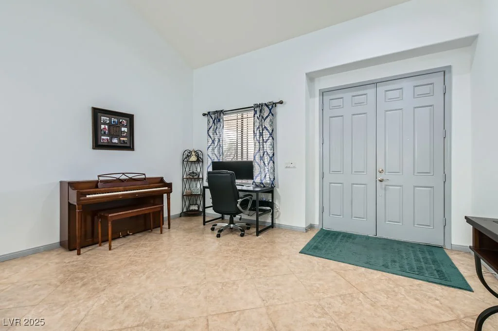 4062 Narada Falls, North Las Vegas, NV 89085