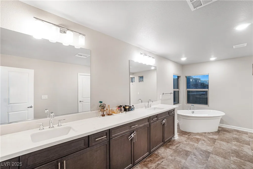 6407 Carmel Creek, Las Vegas, NV 89139